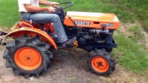 Kubota B5000 Small Garden Tractor Garden Tractor Tractors