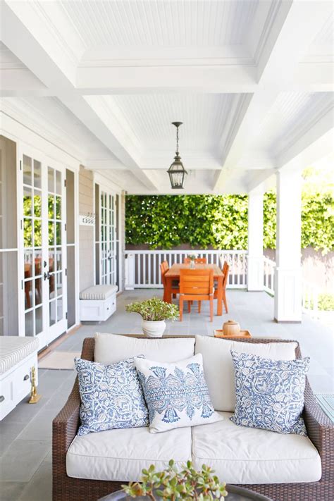 Inside And Out This Brentwood California Home Designed By Lara