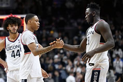 UConn Men Ranked No 2 In This Week S AP Top 25 Poll