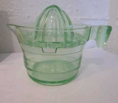 Handy Andy Green Depression Glass Measuring Cup Reamer Juicer Juice