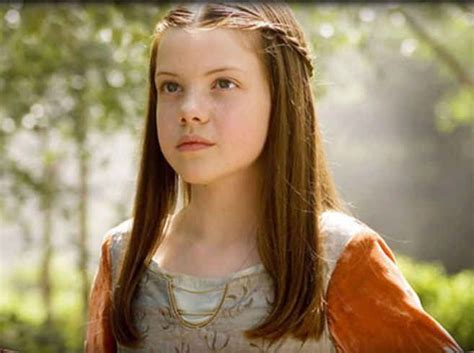 22 Strong Female Characters In Literature We All Wanted To Be