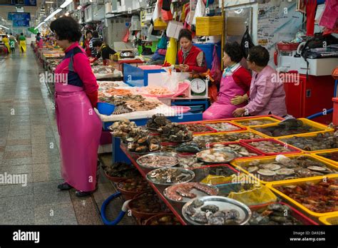 Jagalchi Fish Market Busan South Korea Stock Photo Alamy