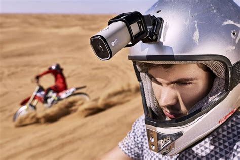 Best Motorcycle Helmet Cameras For 2021 Buying Guide Advantages