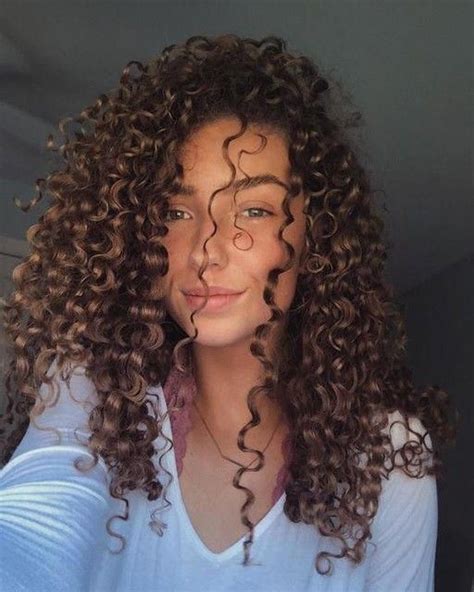 37 adorable looks with curly hair eazy glam