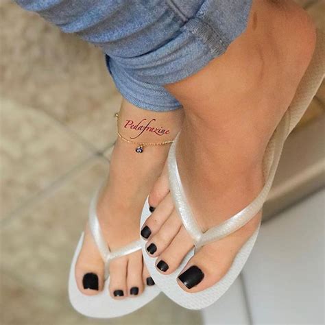 Feet Brasil Auf Instagram „😍😍 Pedafrazine Pezinhos Pes Feet Feetworship Toes Toesucking