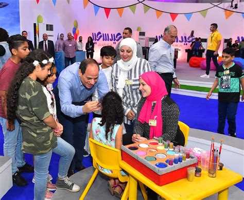 صلاة العيد في عاصمة قبرص الشمالية ليفكوشا: شاهد بالصور| الرئيس السيسى يحتفل بالعيد مع أبناء الشهداء ...