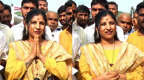 Singer Mangli Visits Tirumala Tirupati Temple Mangli Latest Video Youtube
