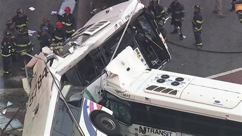 Photos Deadly Bus Crash In Newark Nj 6abc Philadelphia