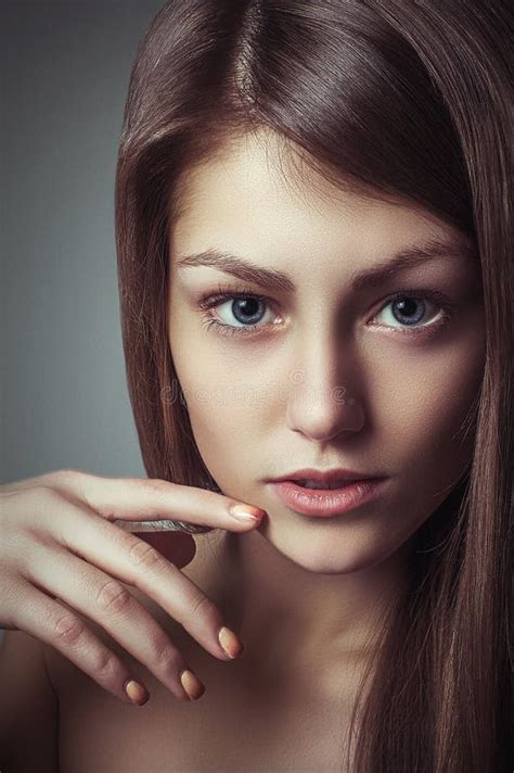 Beauty Glamour Portrait Young Woman With Perfect Natural Makeup Look