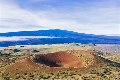 Hawaii Volcano Earthquake Swarm Rocks Mauna Loa Volcano But Will It