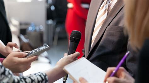 How To Talk To A Reporter Press Interview Tips Fifth Avenue Brands