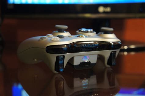 The New Xbox 360 Wireless Controller Showcased On The