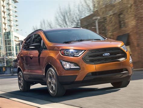 The ecosport starts around $20,000 and comes with many aspects drivers want, like excellent visibility, automatic headlights, and. 2019 Ford EcoSport Features, Models & Price | Southern ...