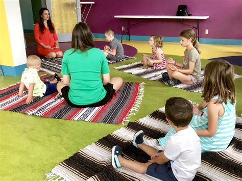 Graduate Student Brings Mindful Movement Program To Childrens Museum