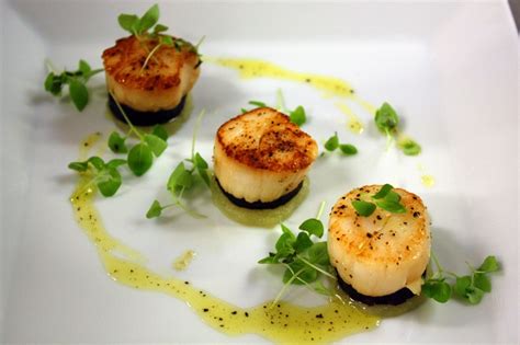 Starter Scallops With Black Pudding Food Scollop Recipes Black Pudding