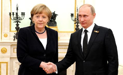 Angela merkel to meet vladimir putin. File:Vladimir Putin and Angela Merkel May 2015.jpg ...