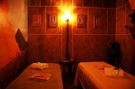 Escape Away Day Spa Egypt Room Hot Stone Massage From Escape Away Day Spa In Feasterville