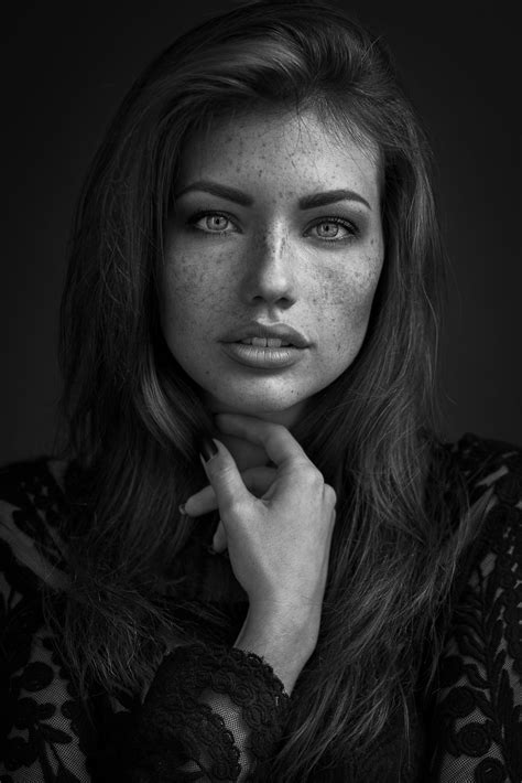 Svetlana Photography Poses Women Portrait Black And White Portraits