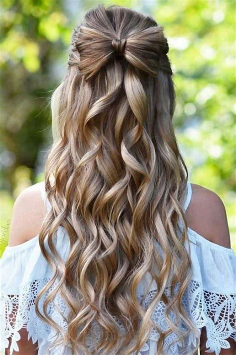 11 Half Up Half Down Curly Hairstyles To Try Without Any Doubt