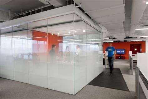 Kayak World Hq Office Snapshots Glass Wall Office Office Interior