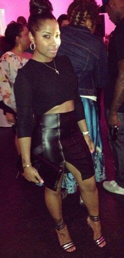 Toya Wright Looking Fab In Her Leather Skirt With The Front Zipper