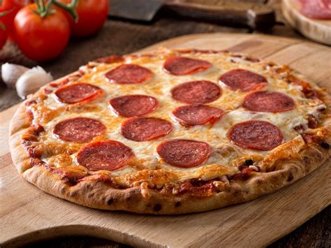 Pizza Pepperoni Recette Recette Pizza Pizza Au Pepperoni Recettes