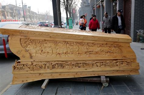 Coffin Maker Offers Huge Dowry Global Times