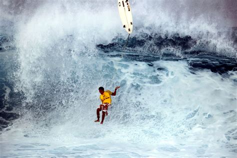 Professional Surfer Dead At 44 After Gruesome Accident The Spun