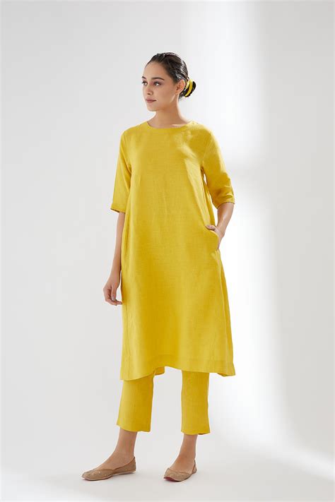 Yellow Tunic Set With Pocket Detail Design By Brih At Modvey Modvey