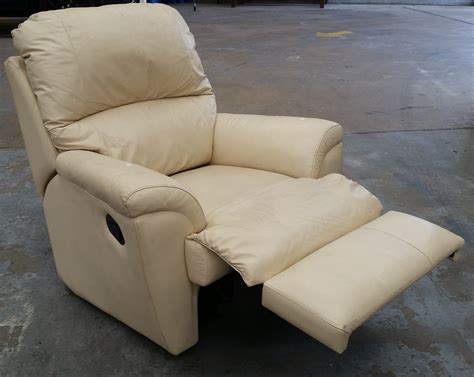 We have unmatched selection and guaranteed low prices with same day shipping. White PU Leather Recliner - Lot 1021675 | ALLBIDS