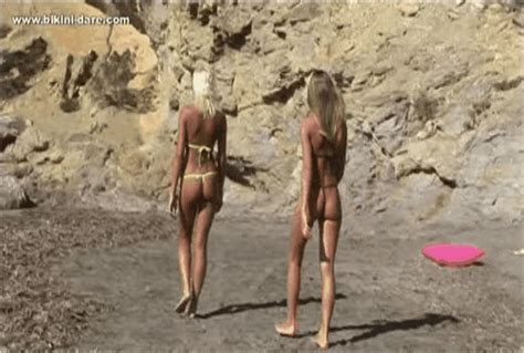 Voyeur Beach Sexy Bikini Topless Girls