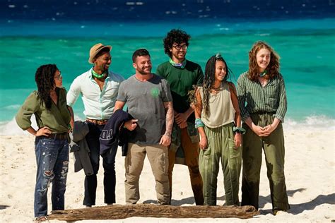 Do Survivor Castaways Choose What They Wear On The Show