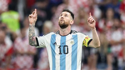 lionel messi told god will crown him after argentina reach world cup final mirror online