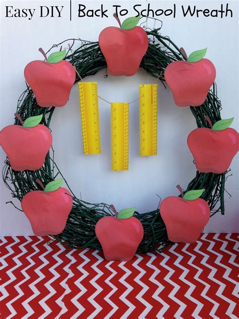 Back To School Wreath Easy Diy Project Lauras Little Party