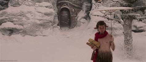 The Chronicles Of Narnia Photo 15 Pictures Of Lucy Pevensie And Mr