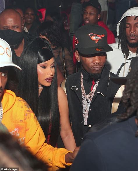 Cardi B Confirms Shes Back Together With Her Husband Offset One Month After Filing For Divorce