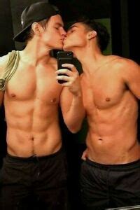 Shirtless Male Muscular Jocks Gay Interest Kissing Men Copule Photo X B Ebay