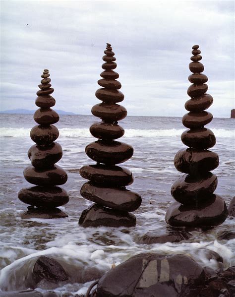 Goldsworthy Cairns Andy Goldsworthy Land Art Photographie Contemporaine