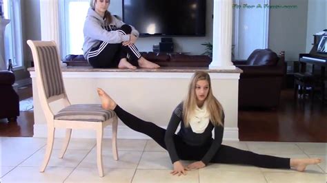 Middle Splits Tips And Stretches To Get Your Straddle Splits Youtube