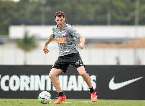 Veja 5 Jogadores Que Decepcionaram Em 2020 Pelo Corinthians Gazeta Esportiva