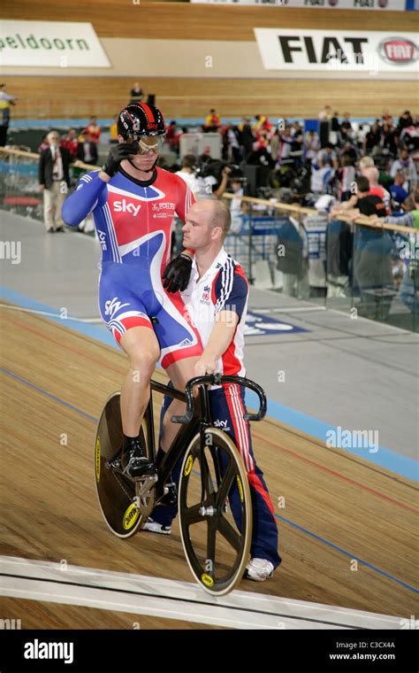 Olympic Cycling Champion Sir Chris Hoy Hi Res Stock Photography And