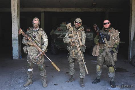 Russian Spetsnaz Snipers Attached To The Dnrs Rus Battalion In Pisky