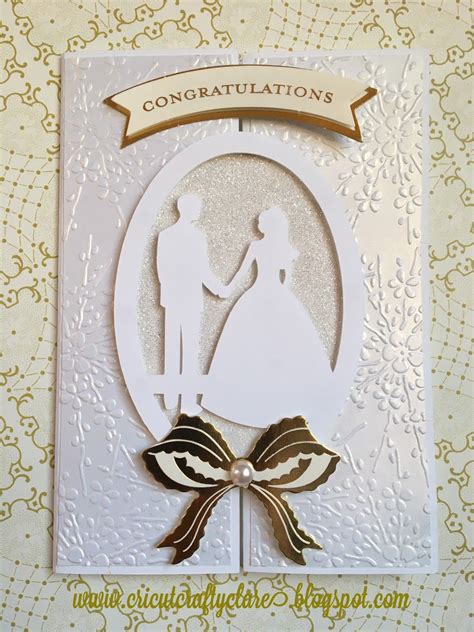 Today I am sharing a wedding card I made with Anna's Fantastic Flips