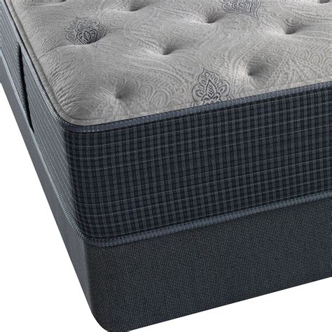 Simmons is truly a standard bearer and was the first mattress manufacturer to introduce a king size bed and a queen size mattress. Beautyrest Silver Grays Reef Extra Firm King Mattress