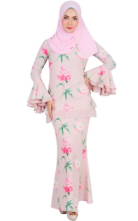 Model baju kurung malaysia terbaru 2018 | cantik , anggun dan stylist selamat datang di channel kami, yang berisi info. SAFIWAH MODERN BAJU KURUNG SET - BLUSH - Baju Kurung - Women