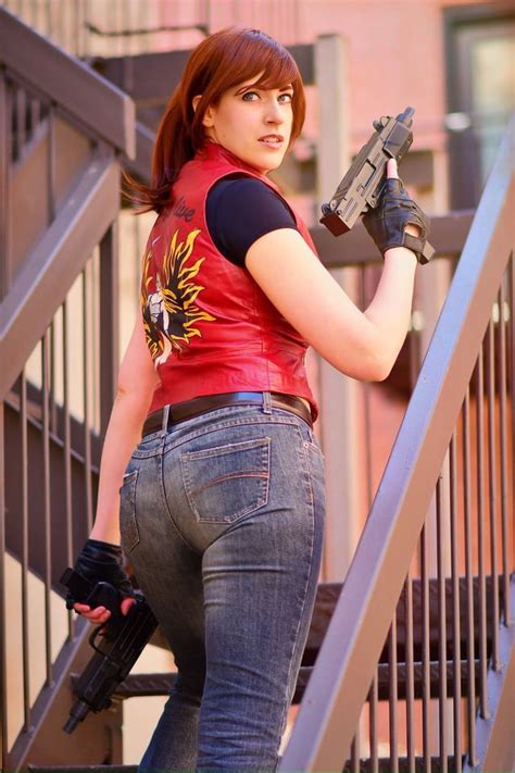 A Pretty Nice Claire Redfield Cosplay Residentevil