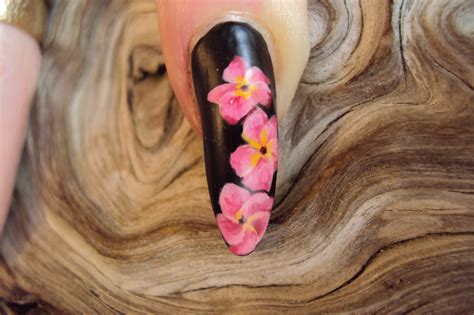 spring floral nails mattified for twin nails with chrissy s nail art