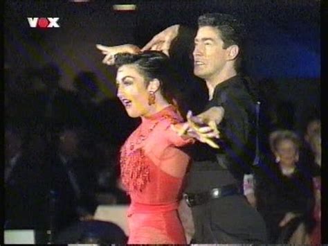 Buchautor tanzpapst golfer ‍♂️msv duisburg und fc barcelona ⚽️ www.llambi.de. Let's dance - Joachim Llambi tanzt Kür, 1994 - YouTube