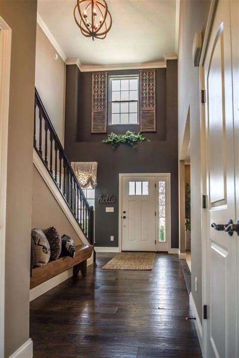 Decorating A Foyer With High Ceilings Foyerdecorating Home Home