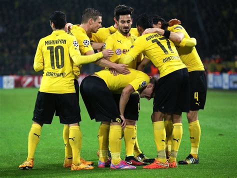 Der fußballspieler horst hrubesch war in der saison 1985/1986 bei borussia dortmund unter vertrag und wird dort im sturm eingesetzt. Borussia Dortmund | Borussia dortmund, Bvb echte liebe und ...